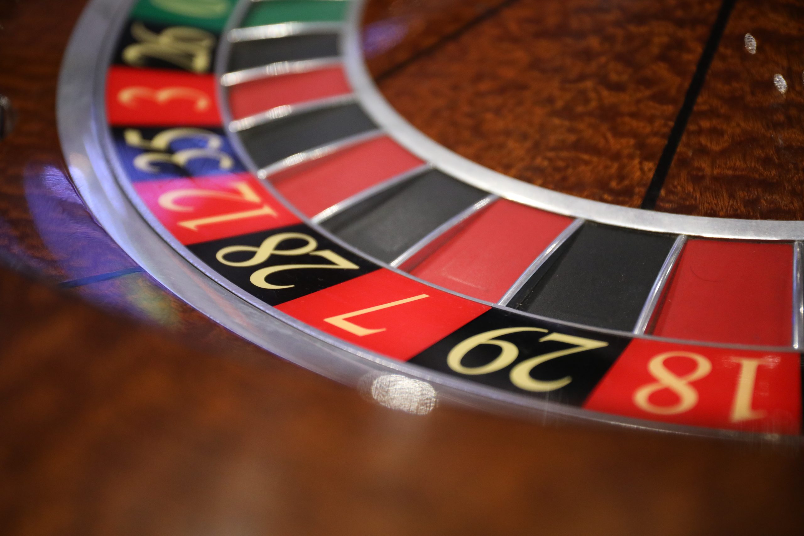 How to Win at Roulette: Expert Tips and Strategies