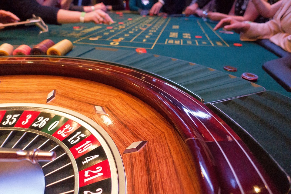 What to Expect from a Live Dealer Casino Experience